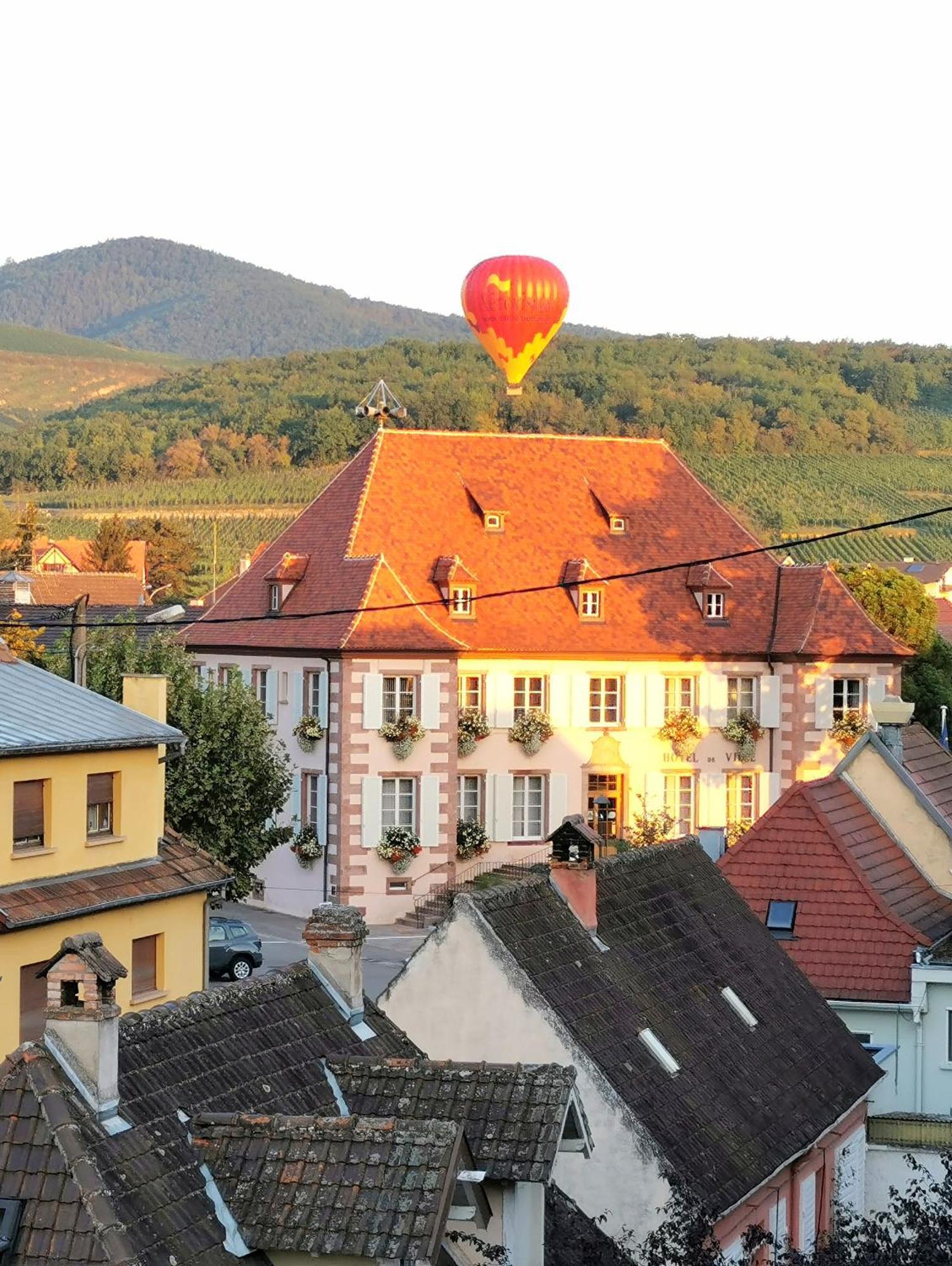 Entre Ville Et Vignes - Gite Classe 3 Etoiles 安热尔桑 外观 照片